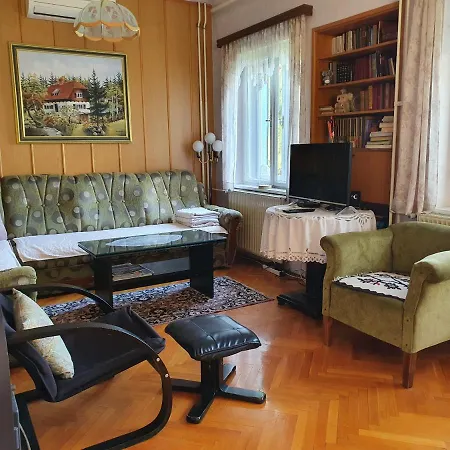 Sovica Feriehus *