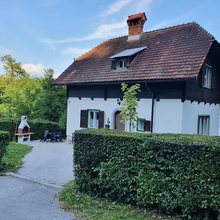 Sovica Feriehus Bled